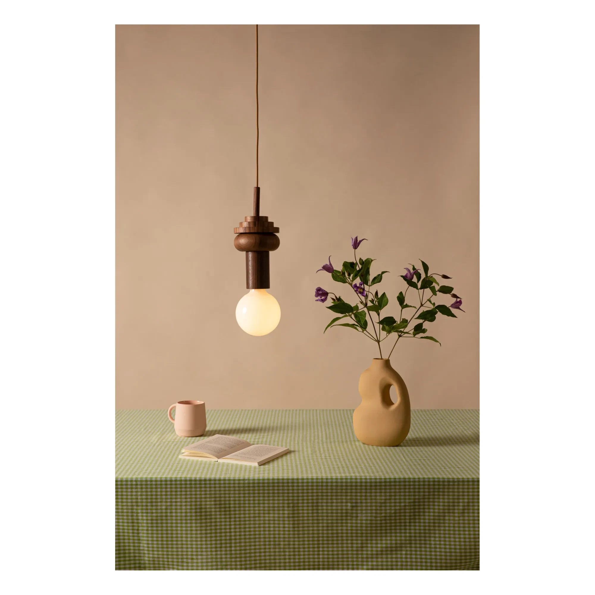 Schneid Studio - Junit Pino Pendelleuchte | Nussbaum