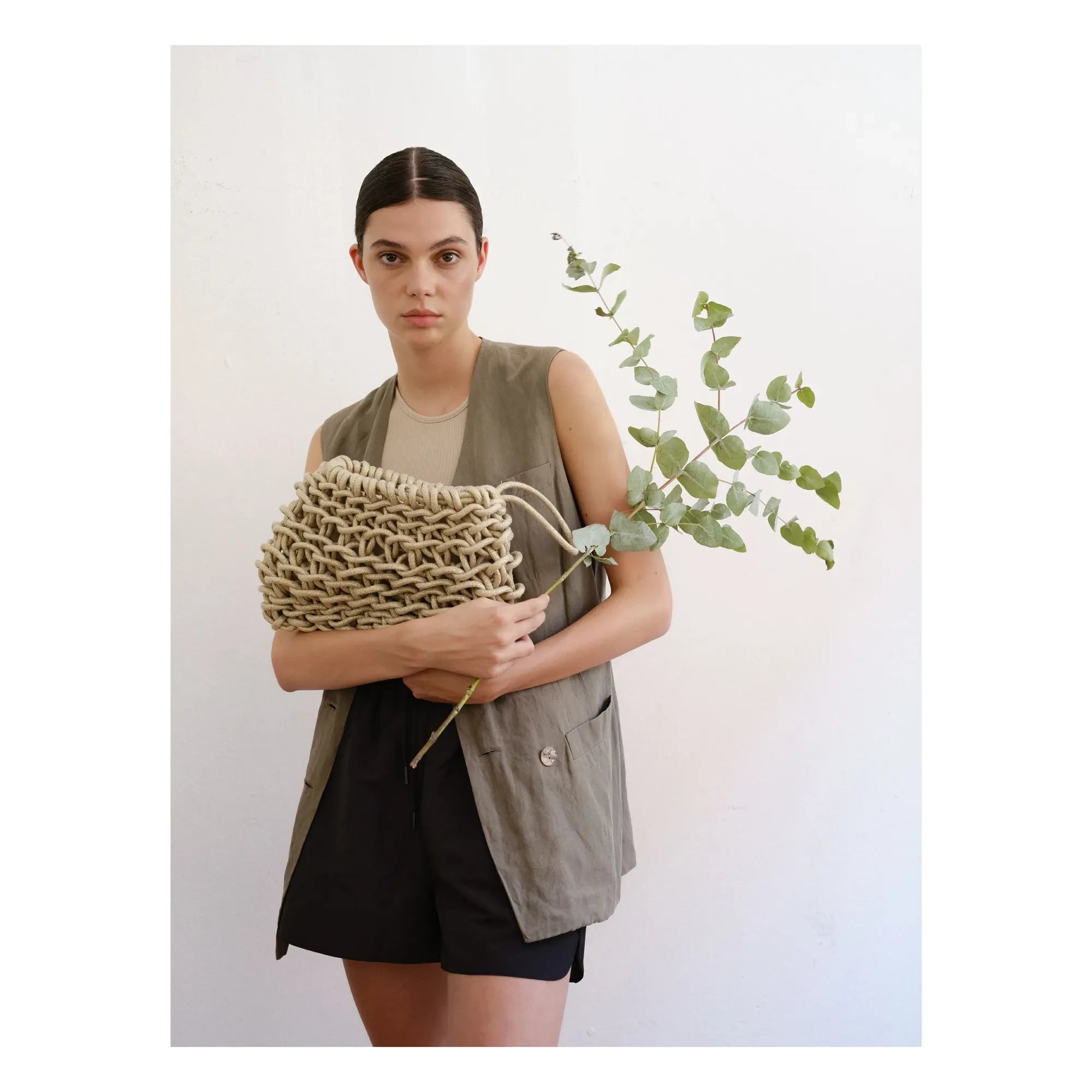 Alienina - Vero Metallic Clutch Bag | Leinen