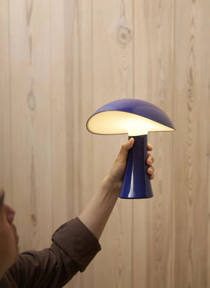Louis Poulsen - Rumee Tragbare Tischlampe, Louis Poulsen | Nachtblau