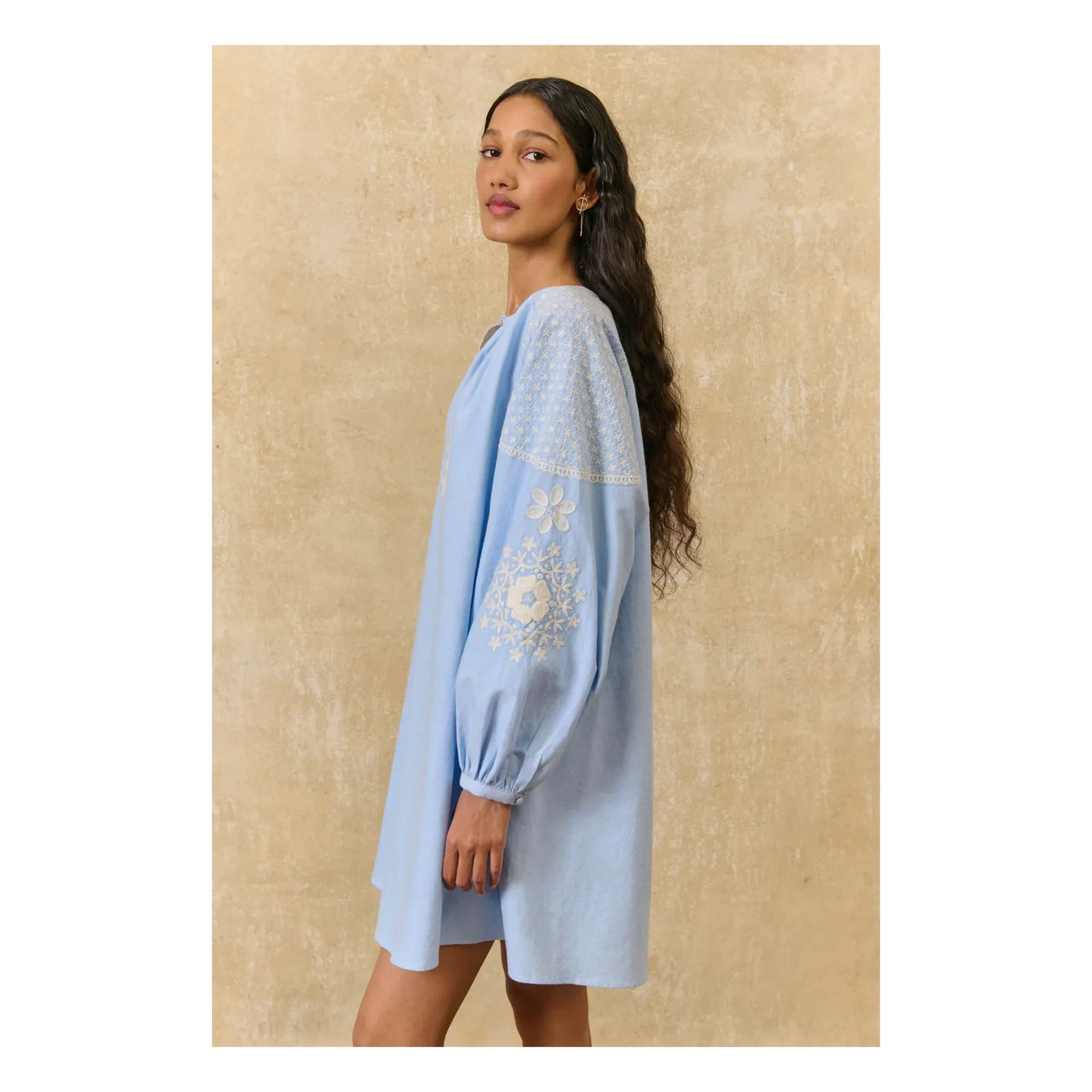 Louise Misha - Janice Kleid aus Bio-Baumwolle | Blau