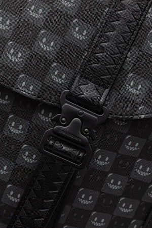 Sprayground - Schwarzer Rucksack mit Haifischen in Paris 910B9311NSZ
