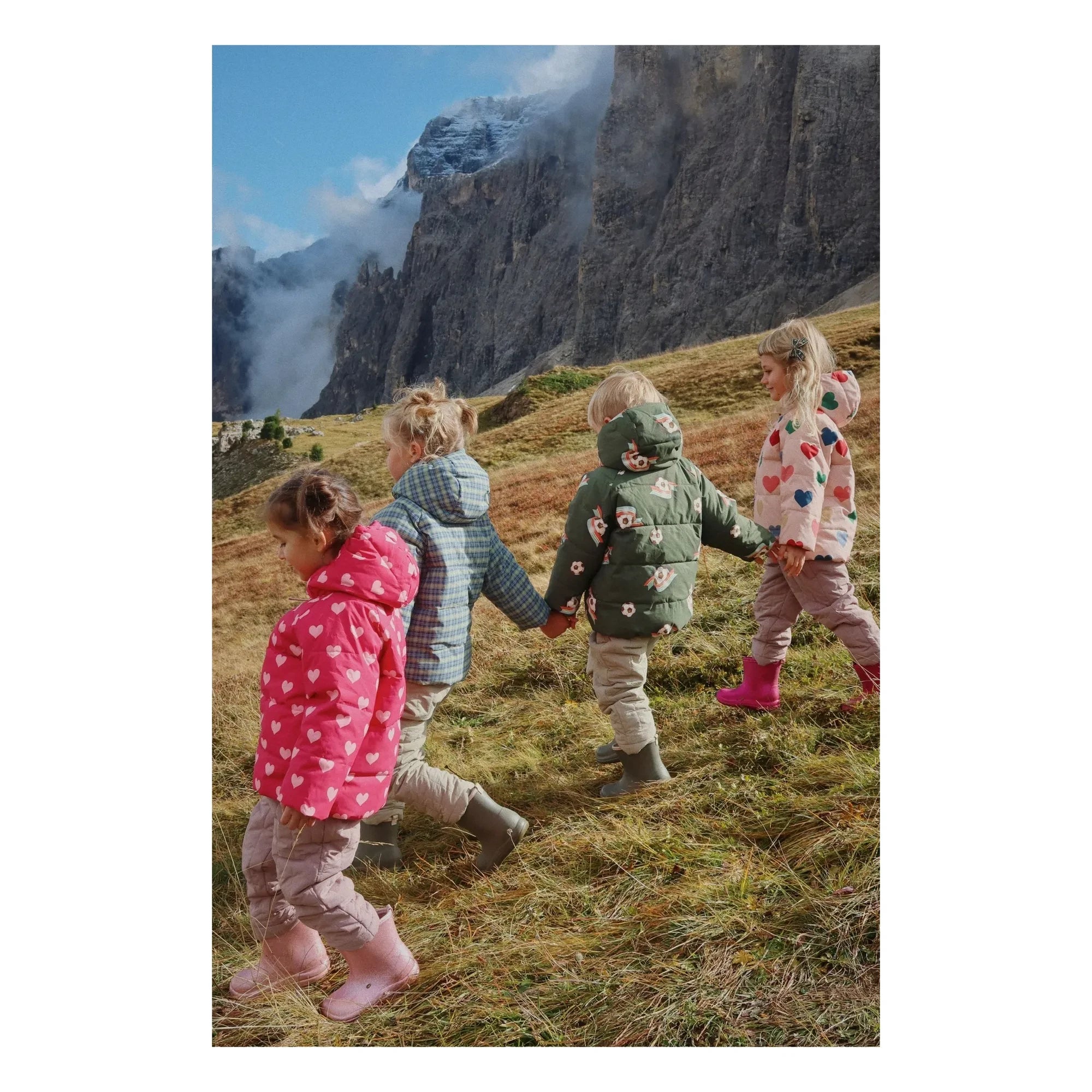 Konges Sløjd - Nuka Mantel Recycling-Faser Herzen | Fuchsia