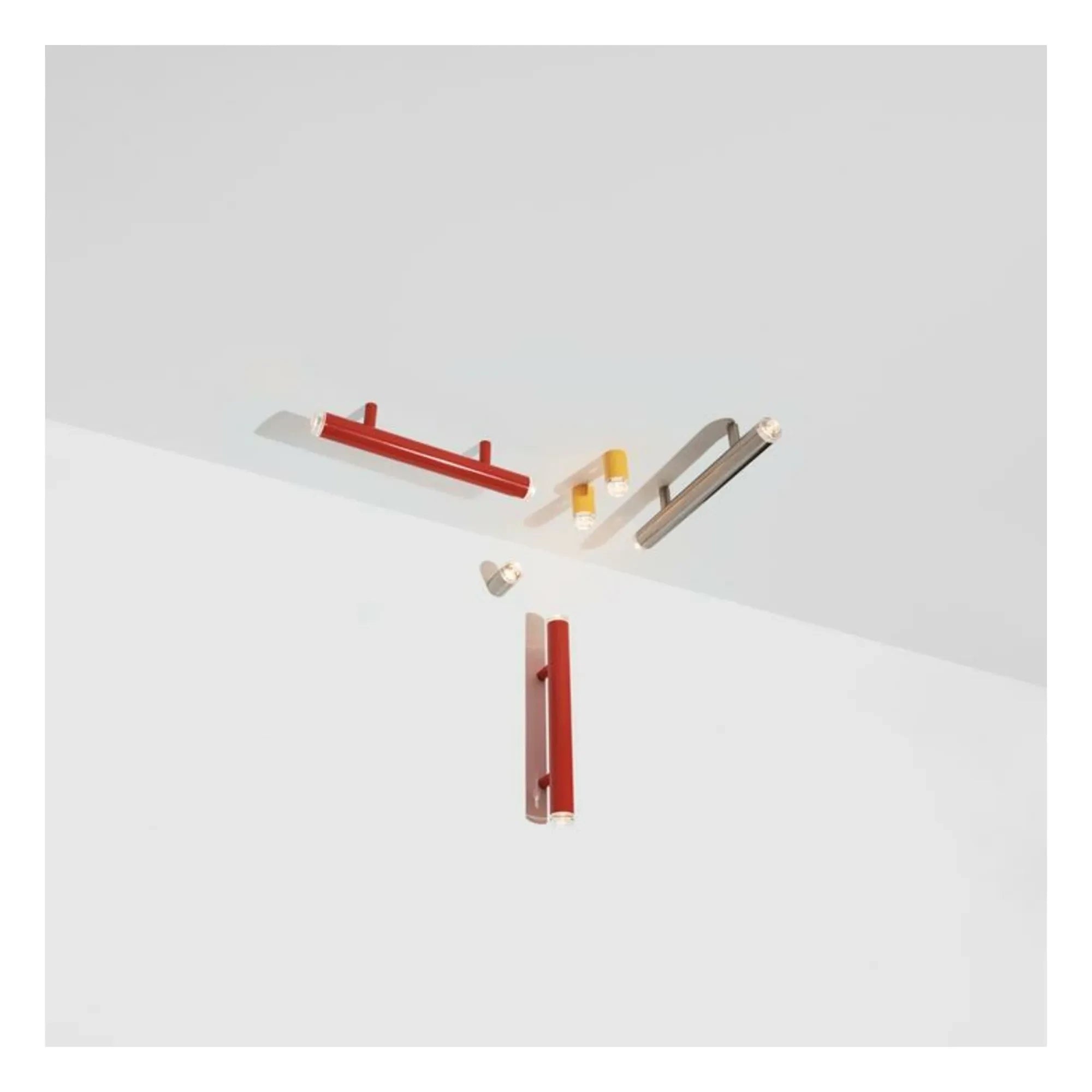 Petite friture - Pyl Wandleuchte | Rot