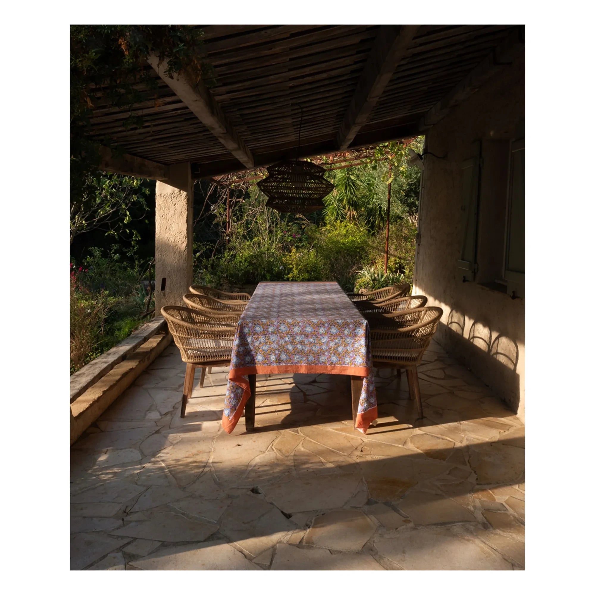 Doing Goods - Alyssa Tischdecke | Terracotta