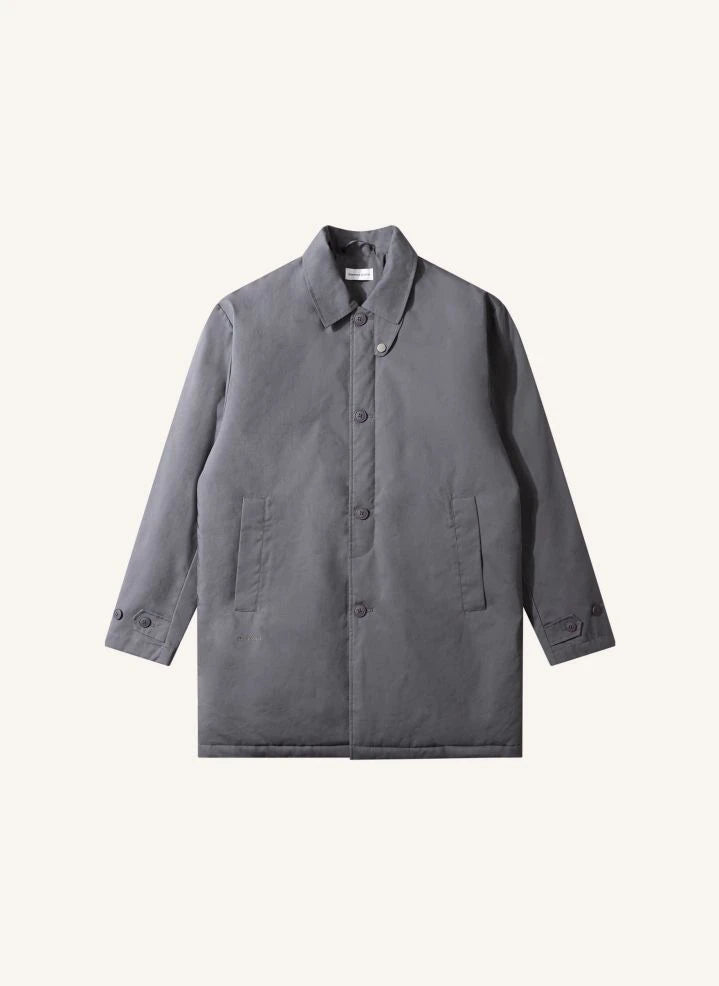 Edmmond Studios - Grauer Trenchcoat Radio