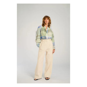 Virginie de Vinster - Hokkaido Karobluse | Blau