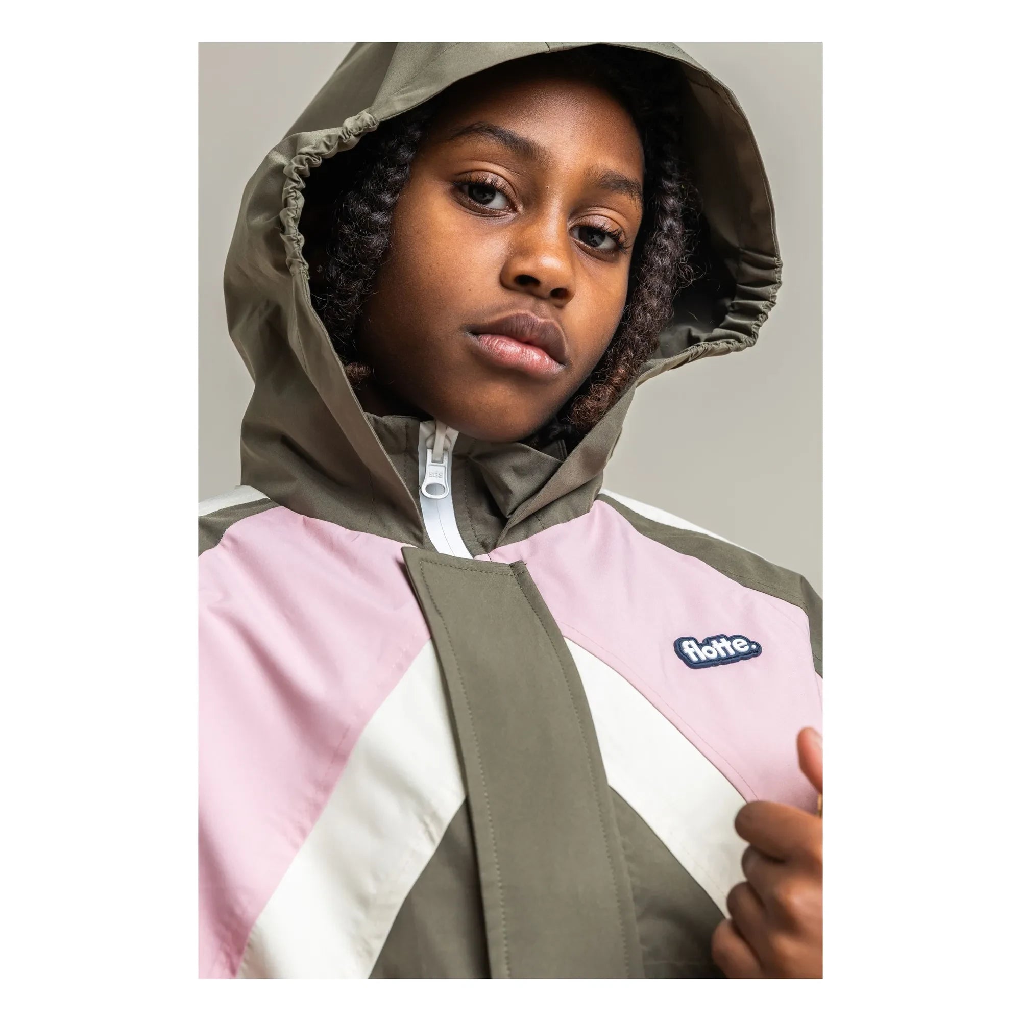Flotte - Wasserabweisende Jacke Abbessito recycelte Fasern | Khaki