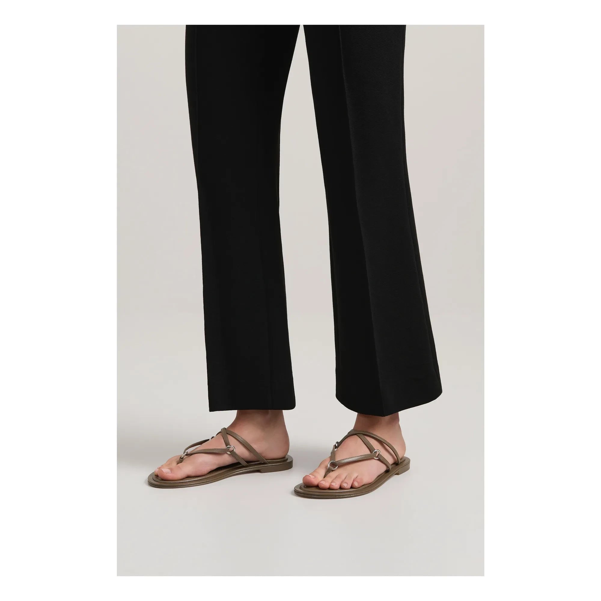 A. Emery - Nanaka Sandalen | Khaki