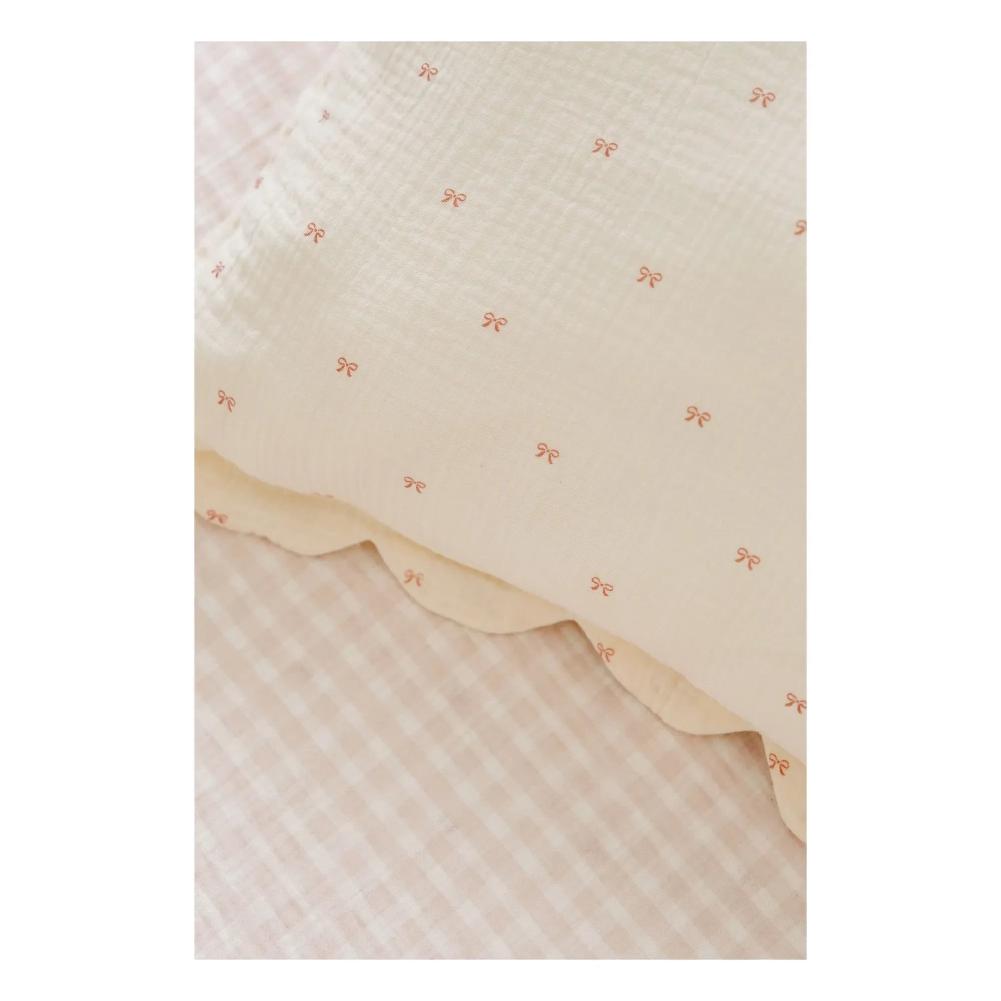 Soft Spot - Kissenbezüge aus Bio-Baumwolle mit Schleife – 2er-Set | Ecru