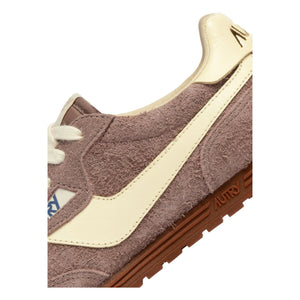 Autry - Windspin Low Zweifarbiger Wildleder- und Leder-Basketballschuh | Puderrosa