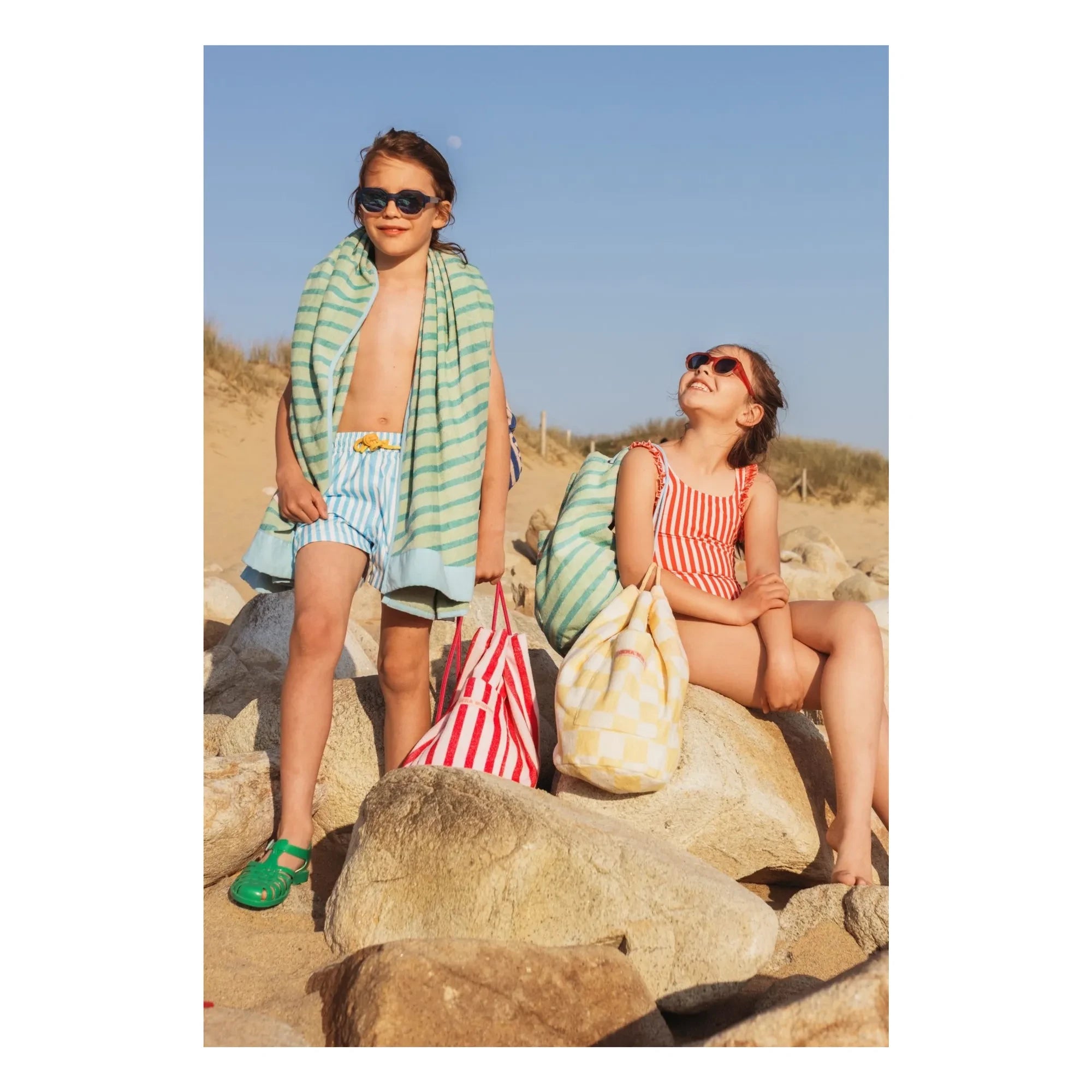 Jera Mini – Gestreiftes Strandtuch | Grün