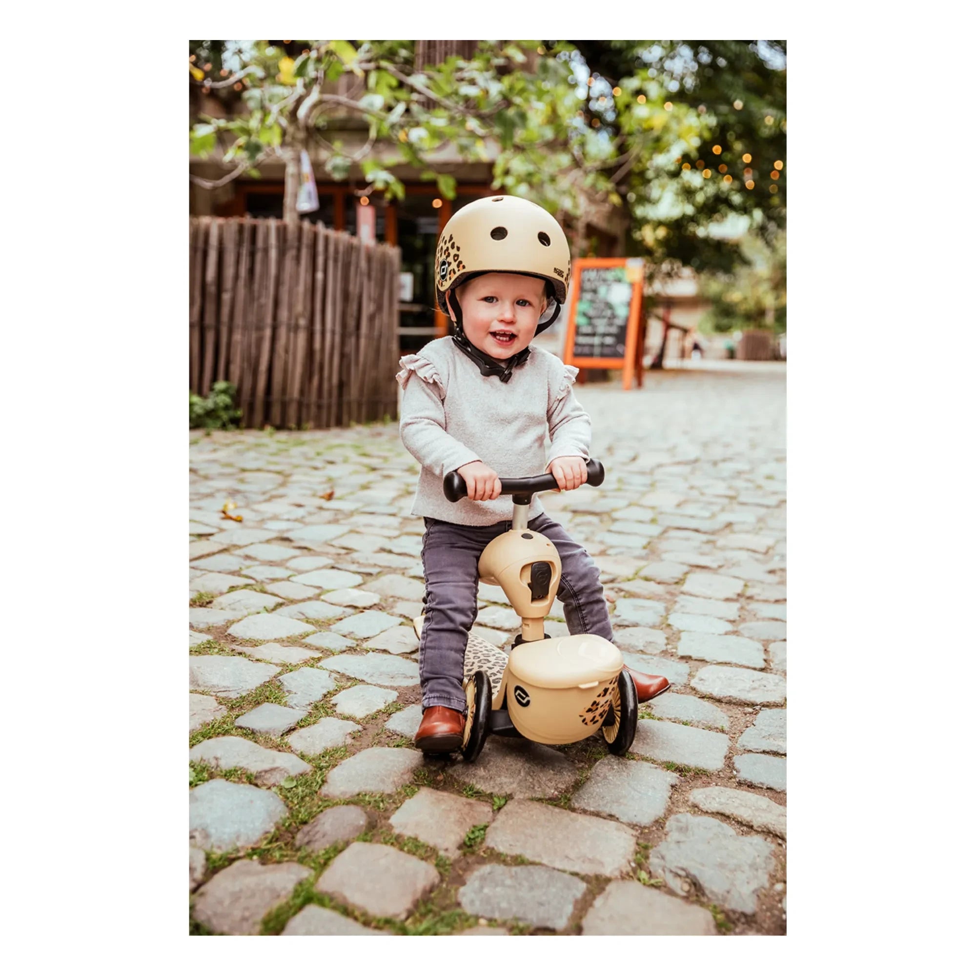 Scoot & Ride - Helm