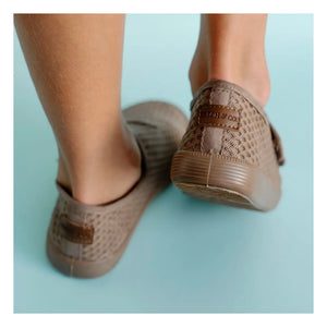 Grech & Co - Scratch Play Recycelter Faser Sneaker | Sandbraun