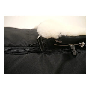 Kaiser - Premium Lammfellfußsack | Schwarz