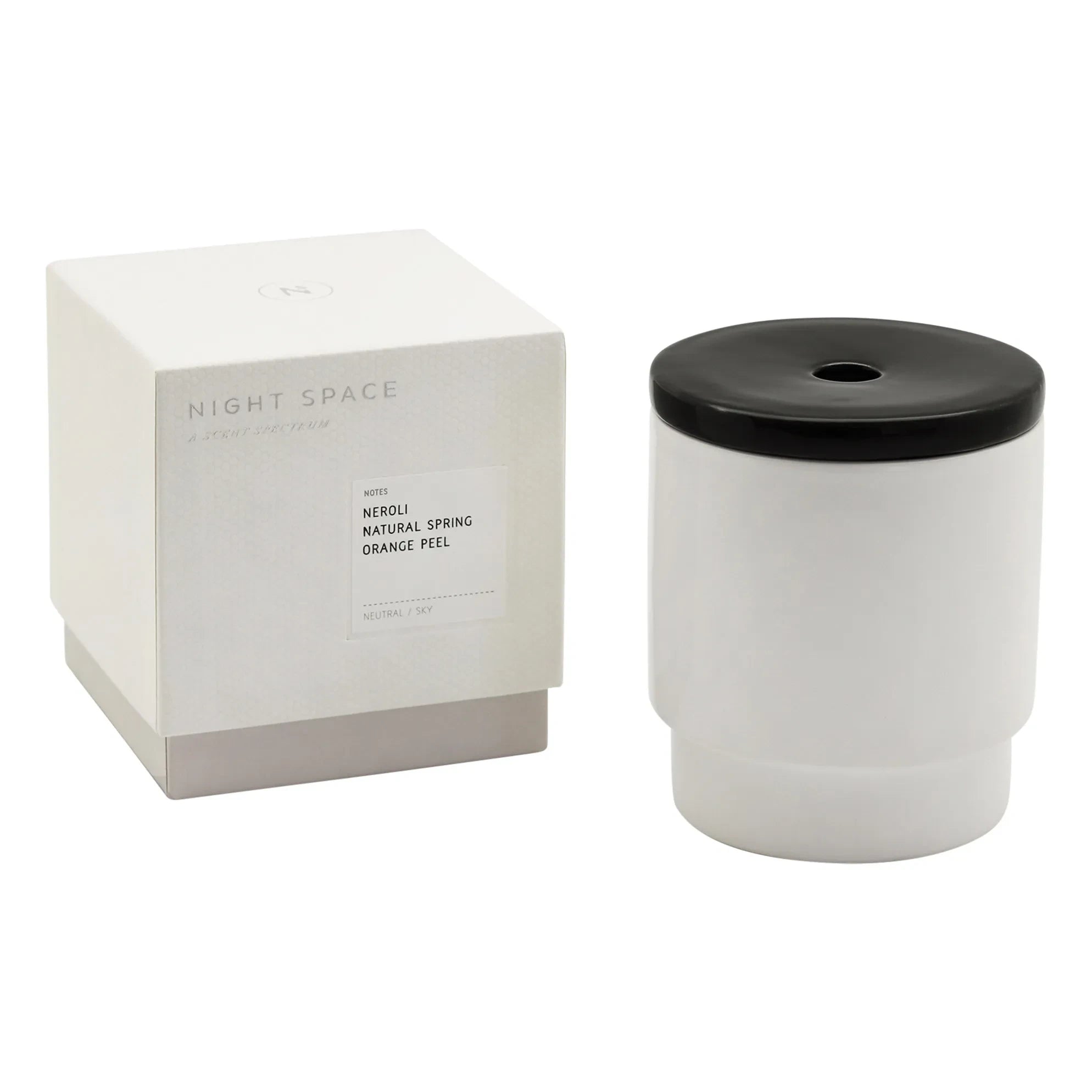 Night Space – True Black Kerze – Natürlicher Frühling, Orange