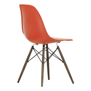 Vitra - DSW Stuhl Kunststoff - Ahorn Untergestell - Charles & Ray Eames | Mohnrot