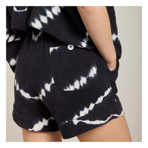 Maison Saint Julien – Porticcio Tie & Dye Shorts | Klassisches Marineblau