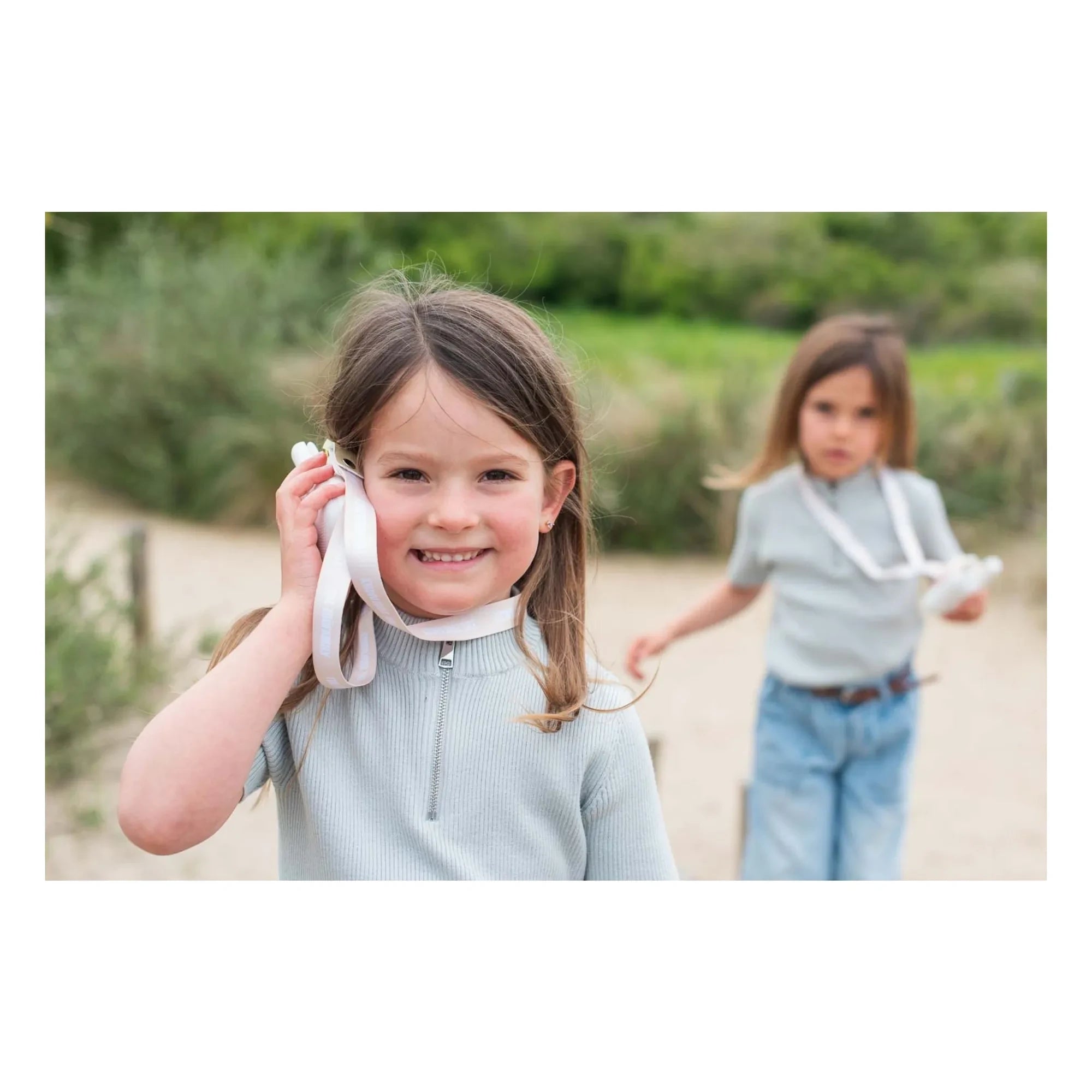 The Zoofamily - Walkie-Talkie - Hase