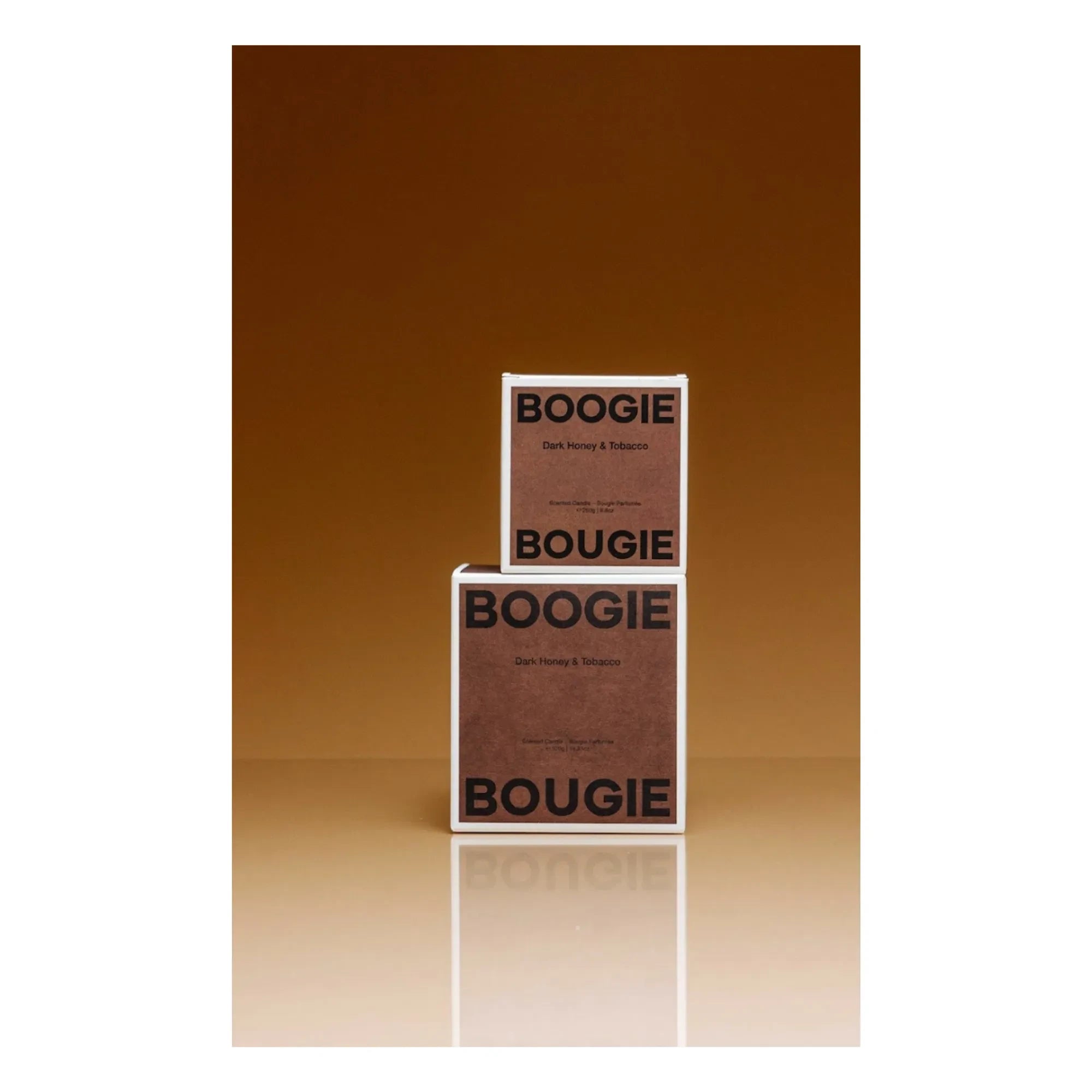 Boogie Bougie - Dunkler Honig &amp; Tabak Kerze