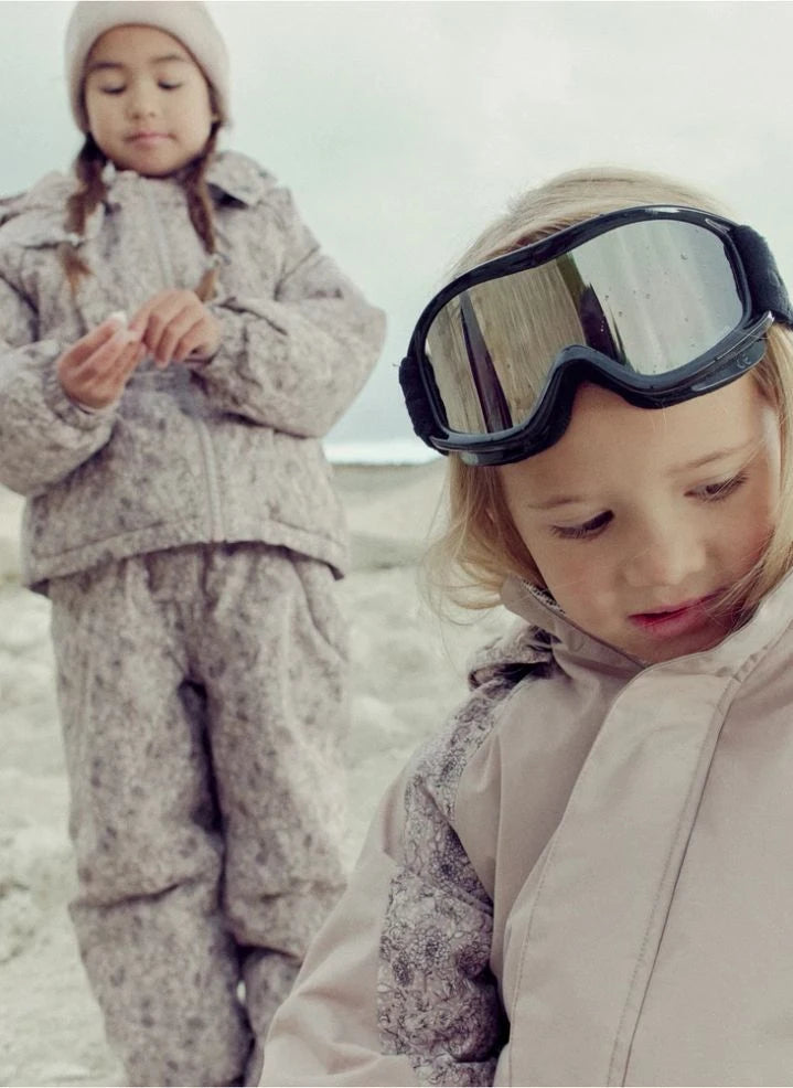 Wheat - Melte Fleurs Skioverall aus recycelten Fasern | Hellrosa