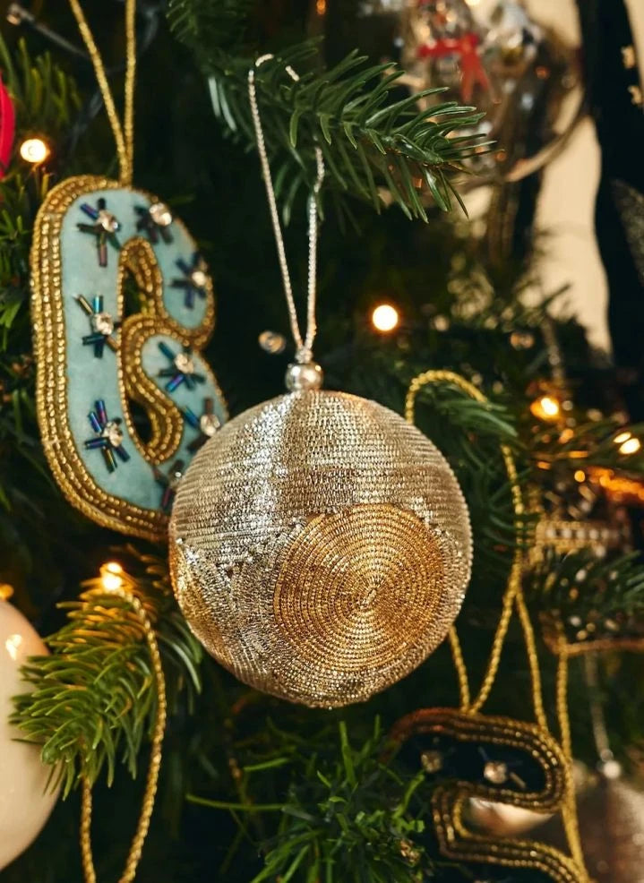 Anna + Nina - Glänzender "Merry" Punkt Weihnachtskugel | Silber
