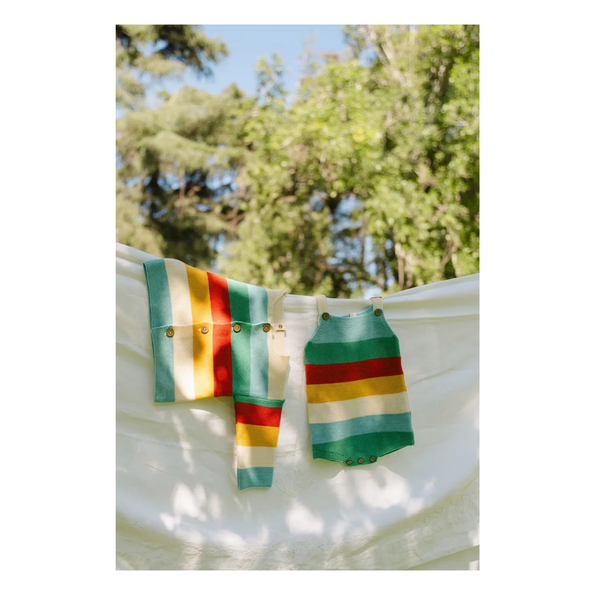 Bayiri – Regenbogen-Strickjacke aus Bio-Baumwolle | Türkis