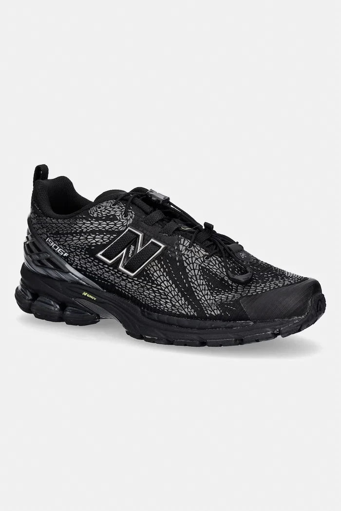 New Balance 1906 Sneakers