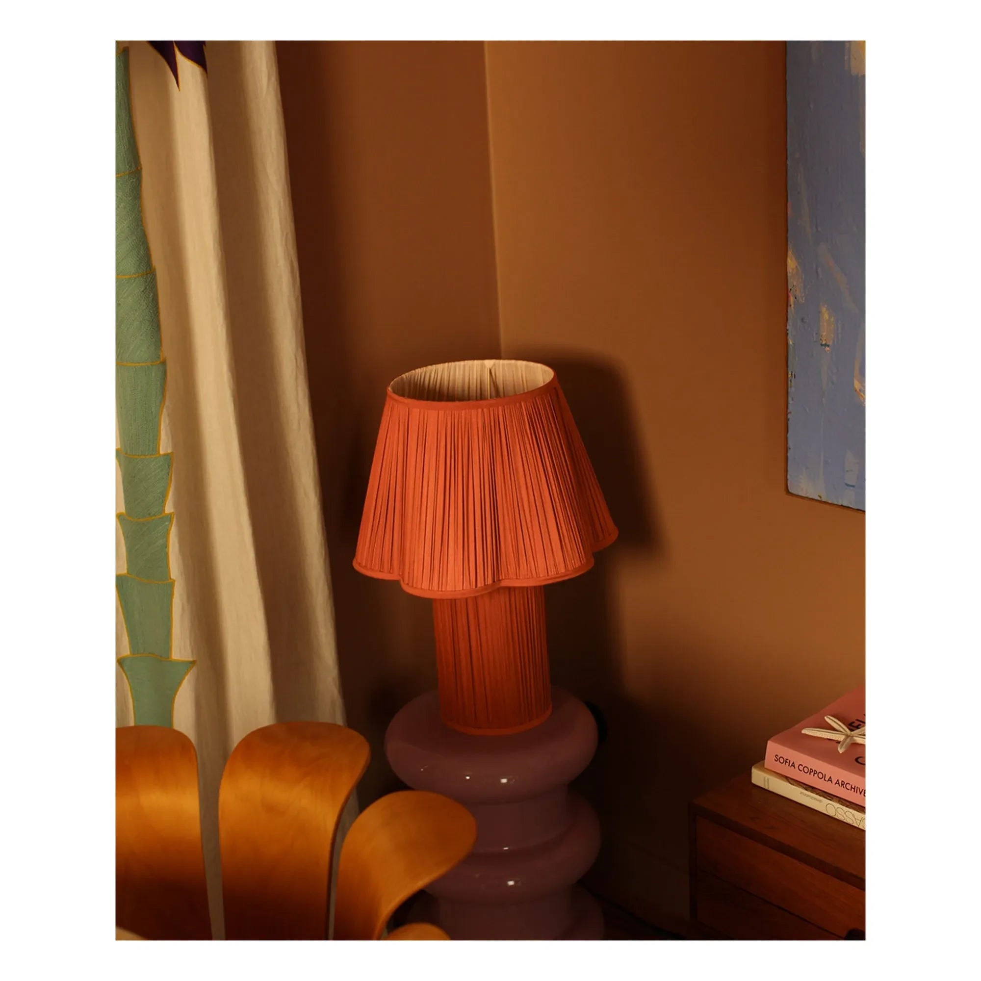 Doing Goods - Myra Lampe | Bronze