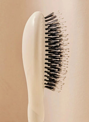 La Bonne Brosse - La Petite Brosse: Grundsanfte Bürste Nr. 03 - Empfindliche Kopfhaut | Creme