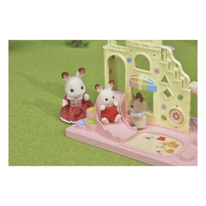 Sylvanian Families - Baby Schloss und Baby Hase Spielzeug