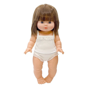 Minikane - Babypuppe mit geripptem Strickset Kirsche