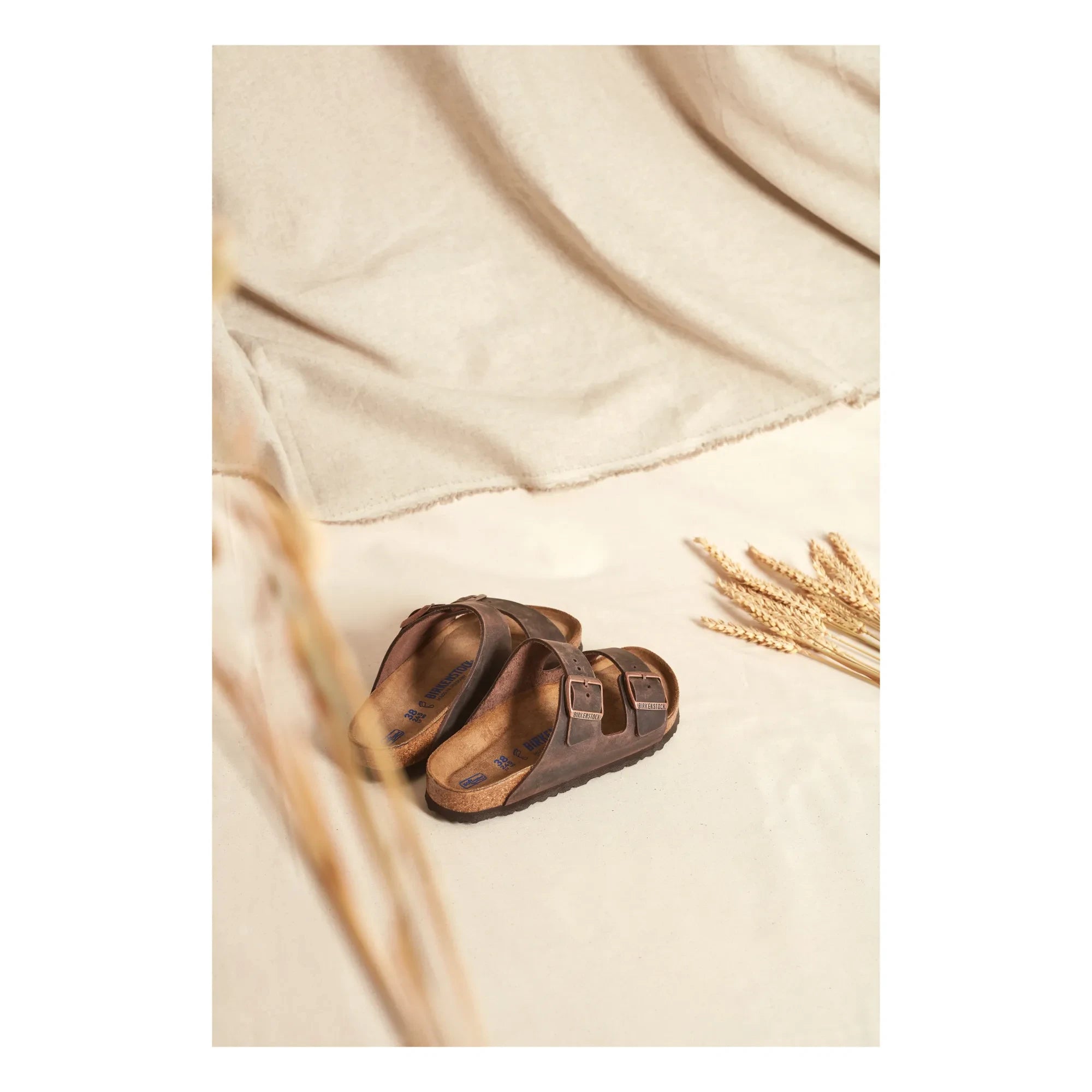 BIRKENSTOCK - Arizona SFB Sandalen Normale Passform | Braun