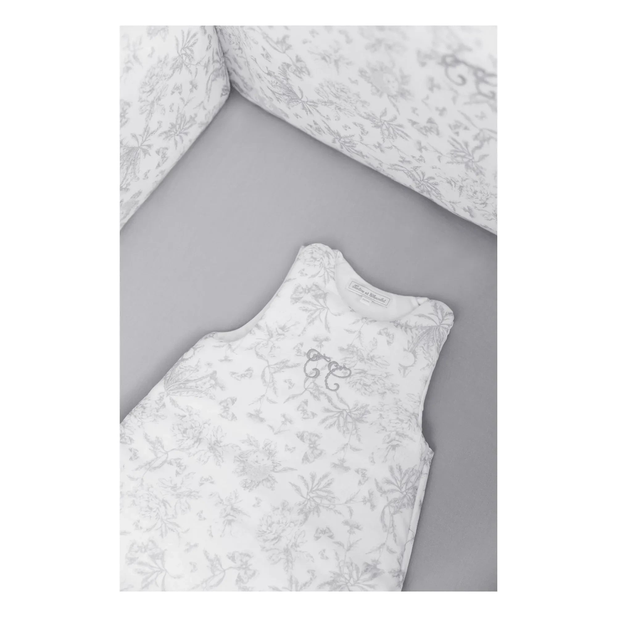 Tartine et Chocolat - Toile de Jouy Schlafsack | Grau