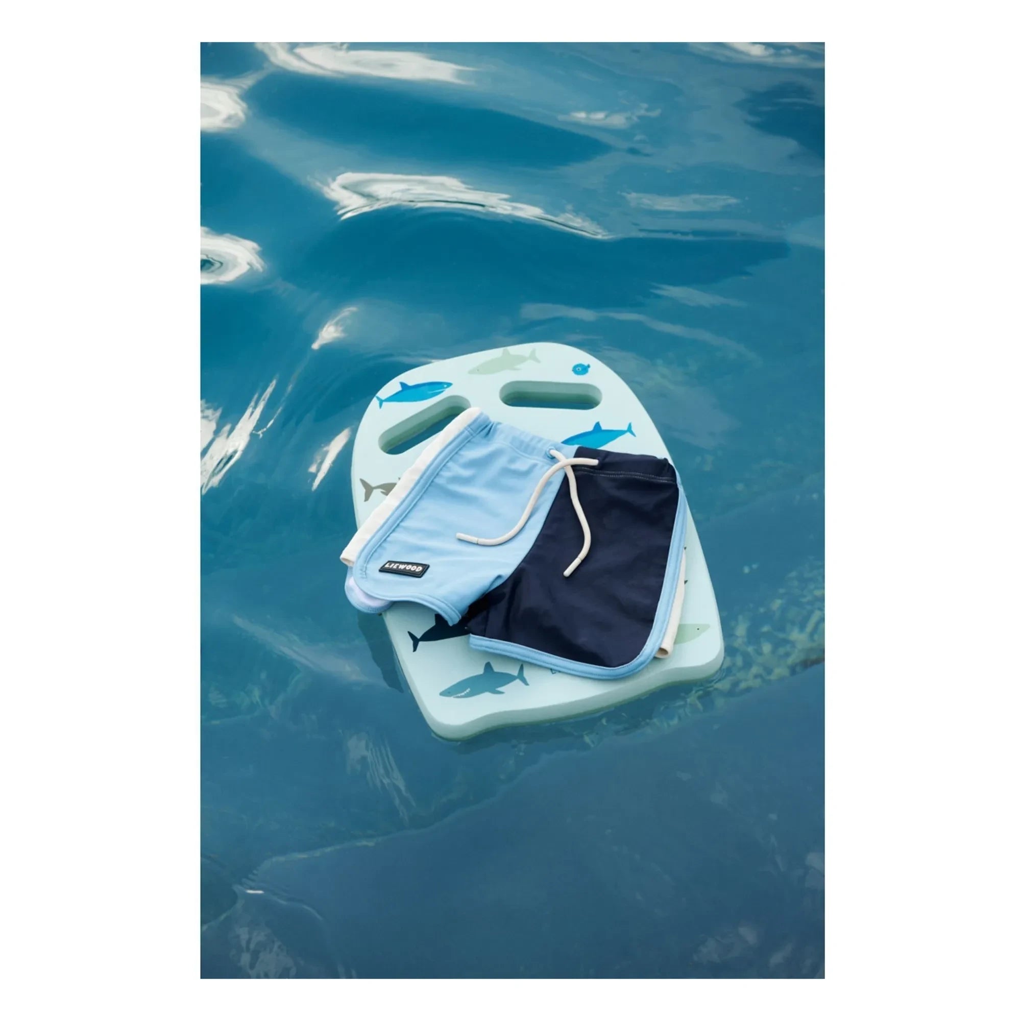 Liewood - Finny Badeshorts aus recyceltem Faserstoff | Blau