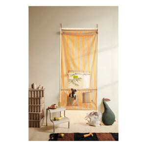 Ferm Living – Milu Porzellantasse mit Untertasse | Rot