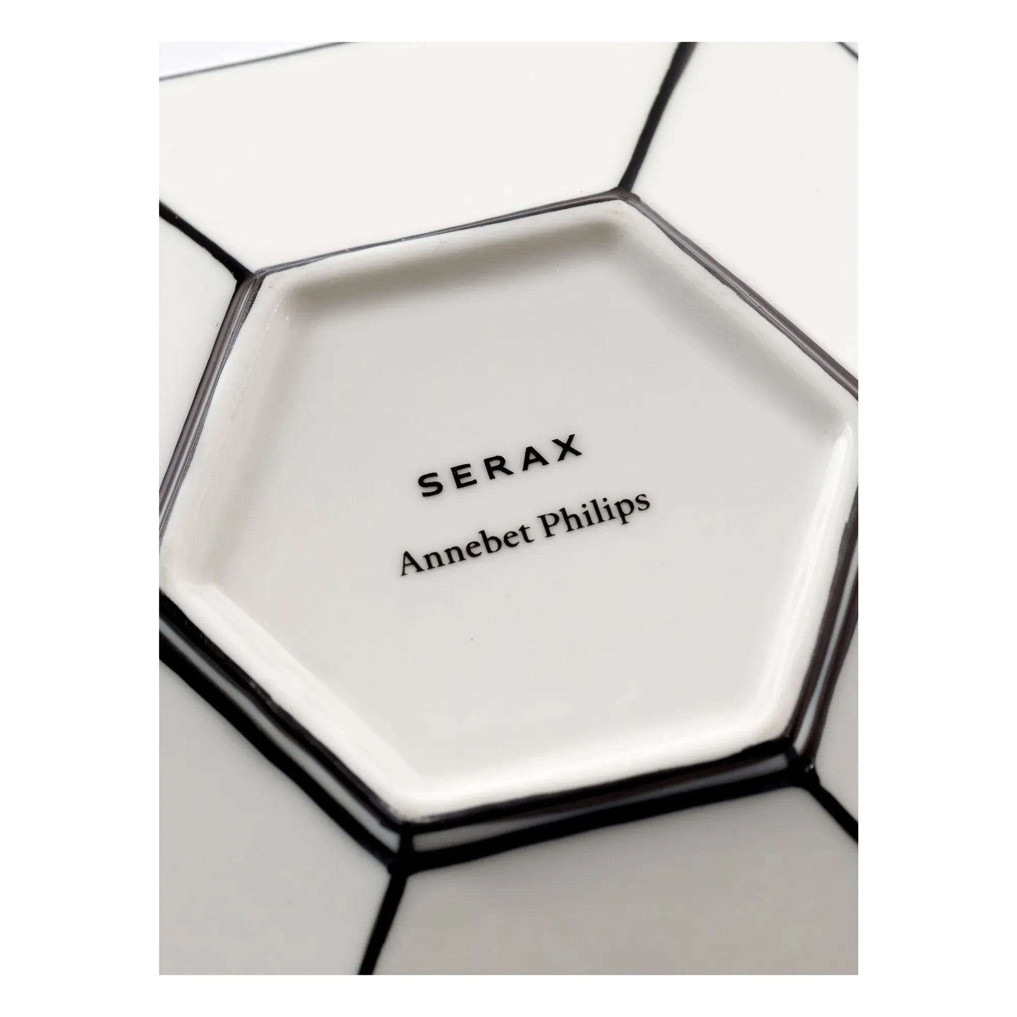 Serax - Annabet Philips Tassen- und Untertassenset - 2er-Set | Noir/Blanc