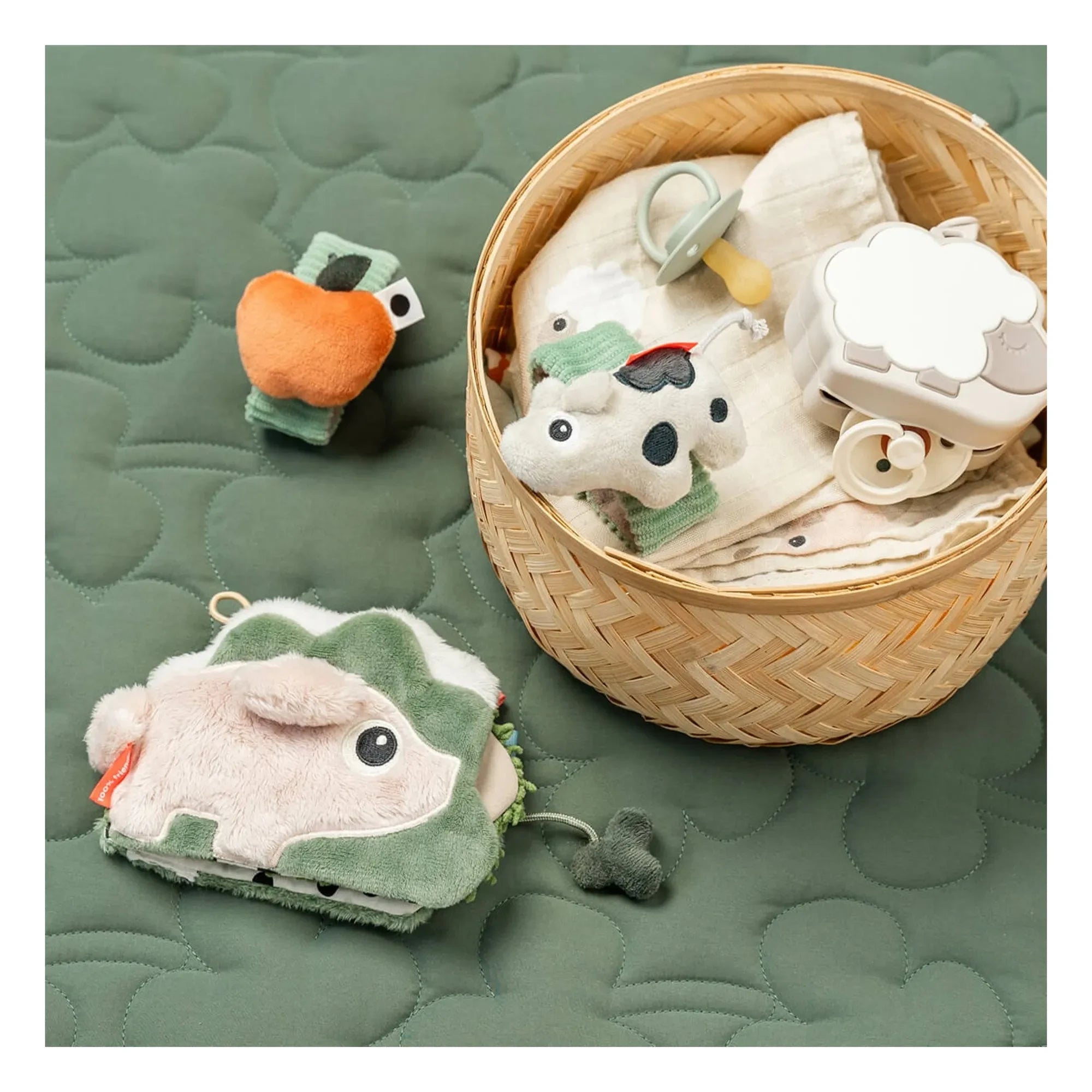 Done by deer - Tiny Farm Stoffbuch