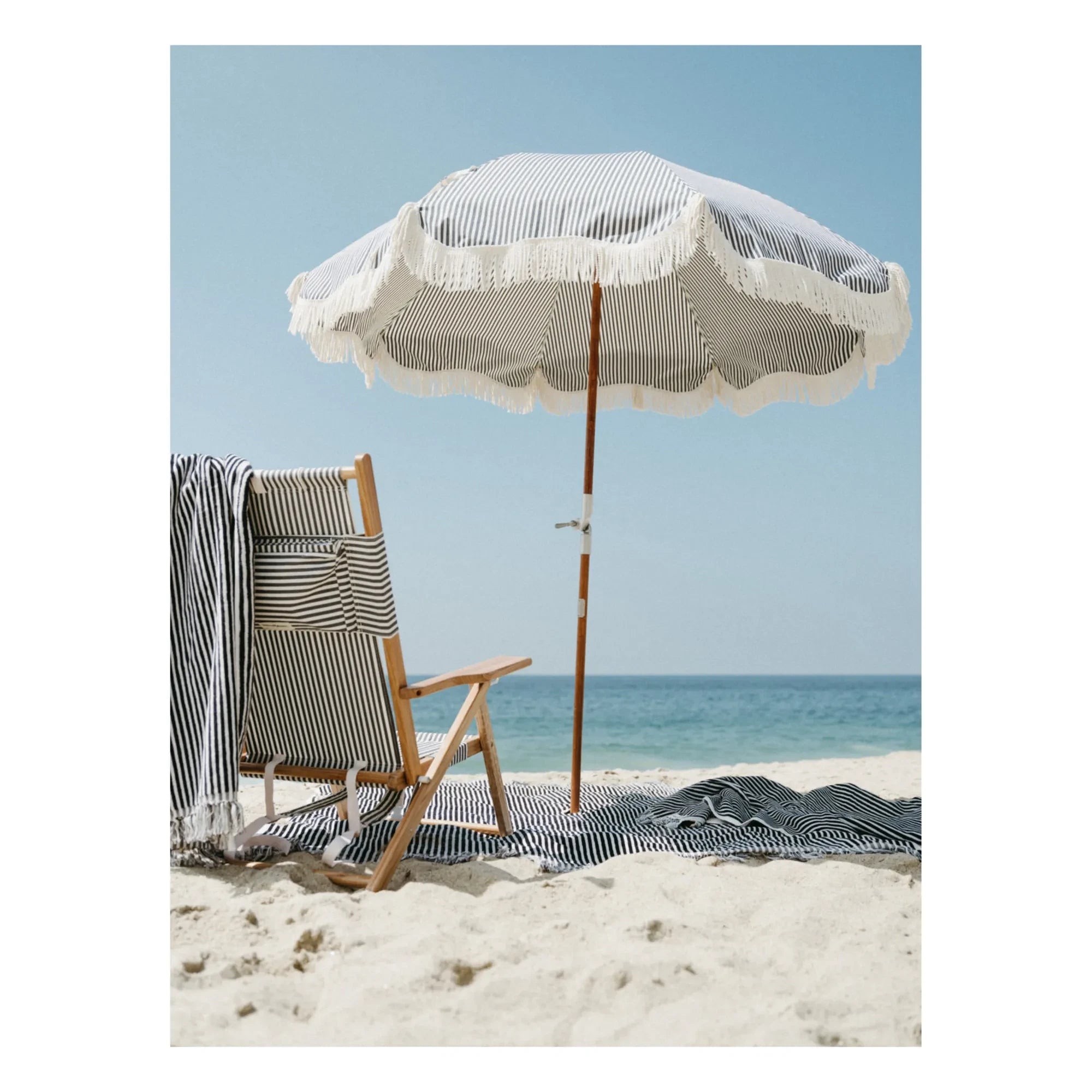 Business & Pleasure Co. – Strandtuch | Marineblau