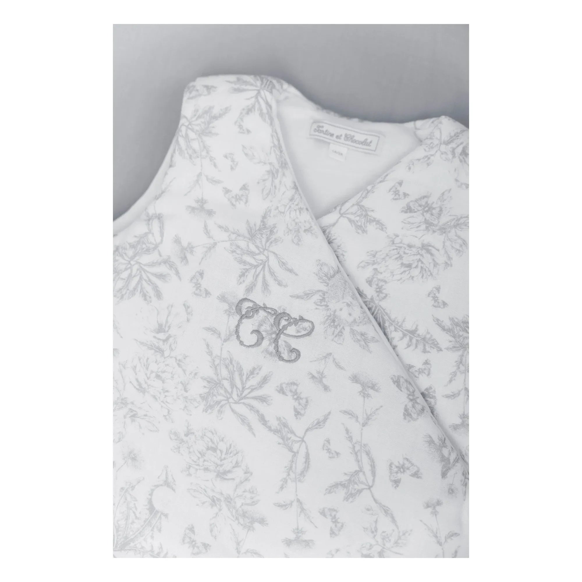 Tartine et Chocolat - Toile de Jouy Schlafsack | Grau