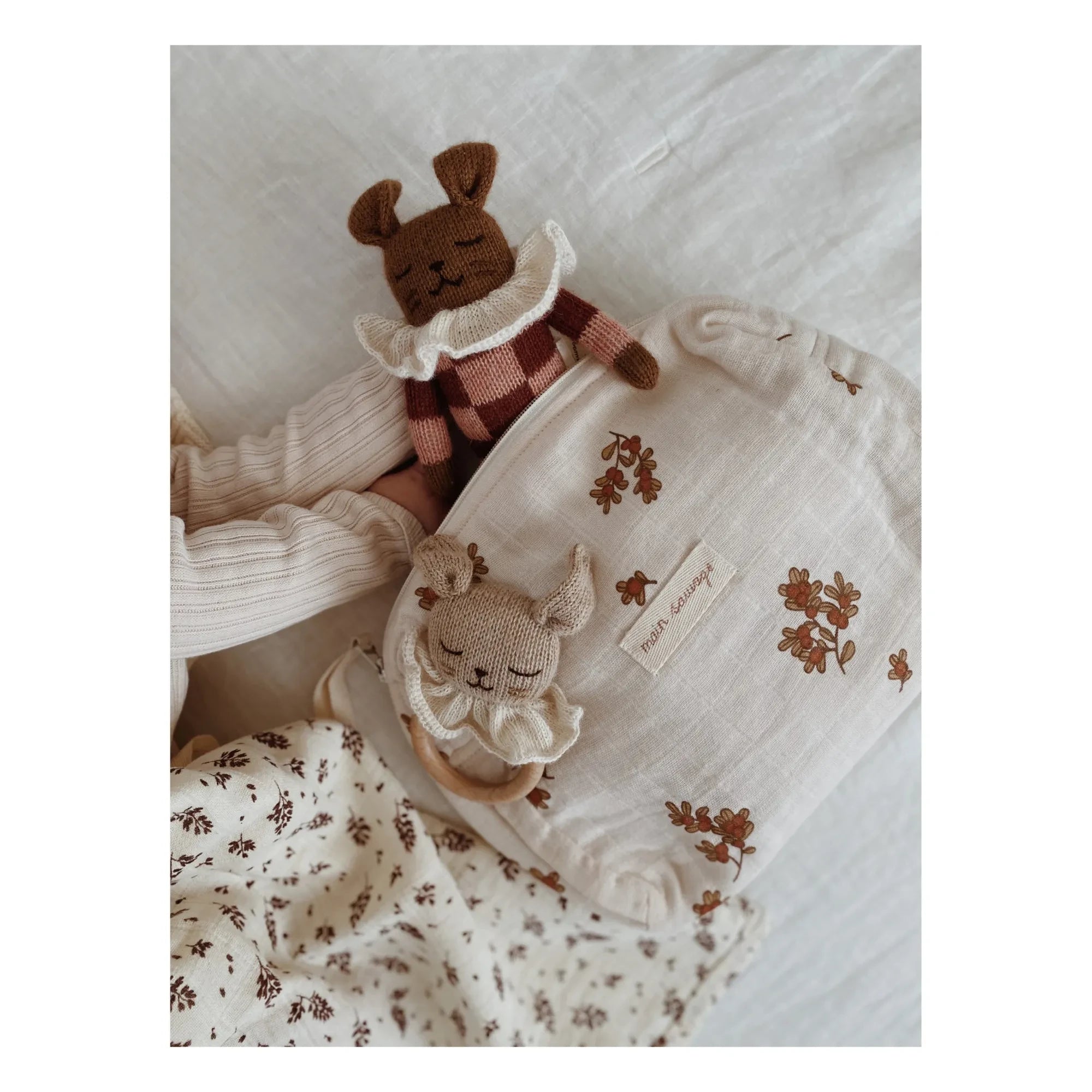 Main Sauvage - Holz-Hase Beißring | Beige