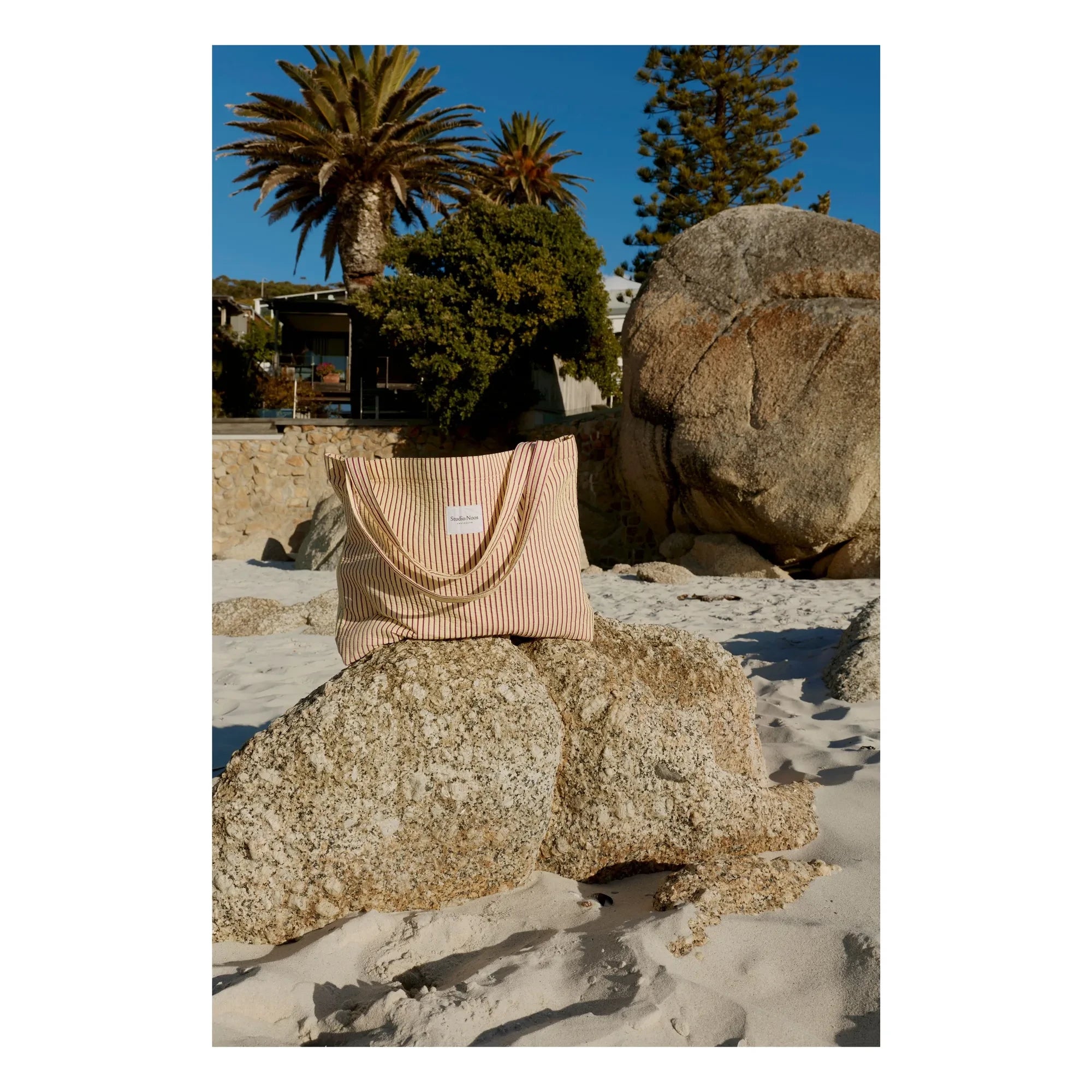 Studio Noos - Streifen-Strandtasche | Blasses Gelb