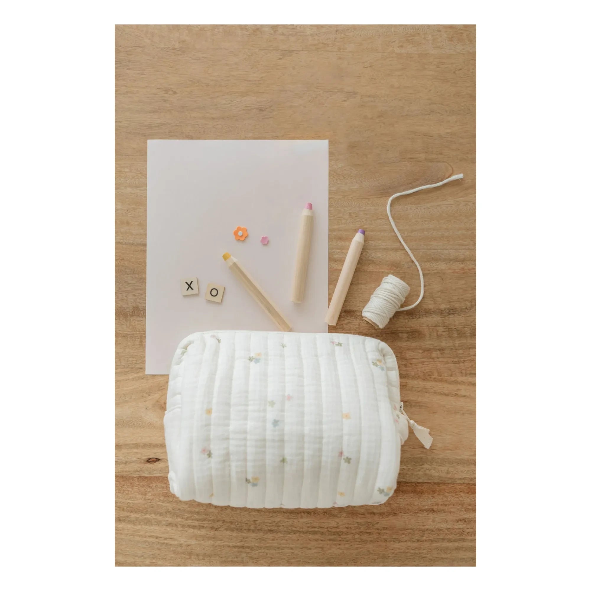 Soft Spot - Kosmetiktasche mit Gänseblümchenmuster aus Bio-Baumwolle | Ecru