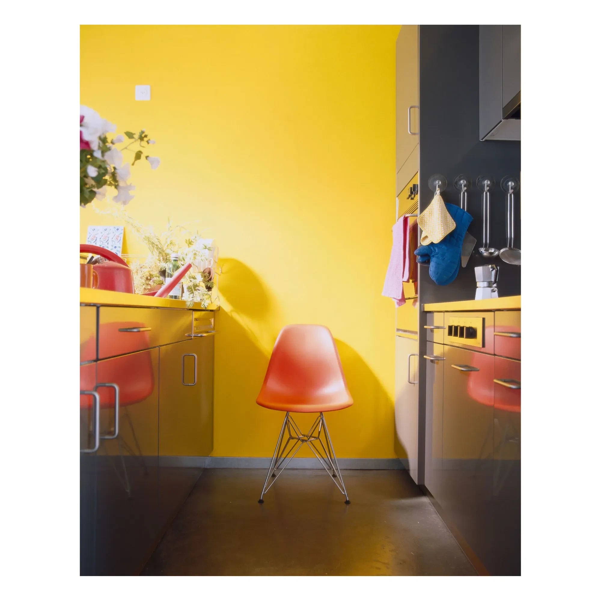 Vitra - DSR Plastik sandalye - krom çerçeve - Charles & Ray Eames | Rouge coquelicot