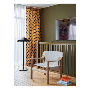 Hay - Bernard Oak and Canvas Sessel, Shane Schneck