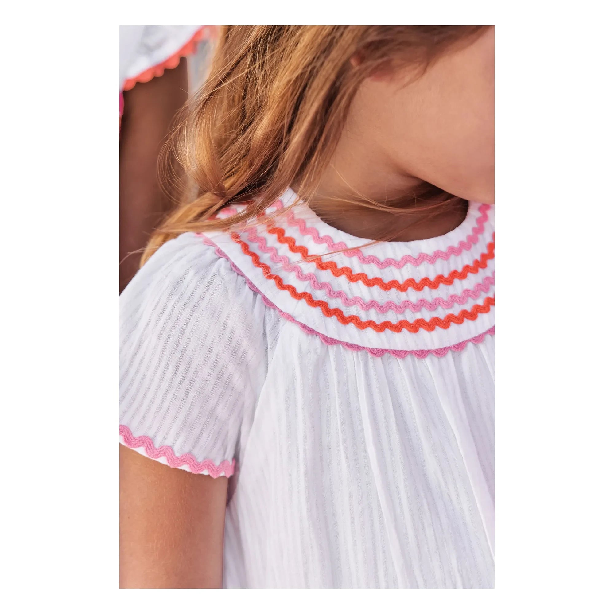 Tartine et Chocolat - Gerafftes Kleid | Weiß