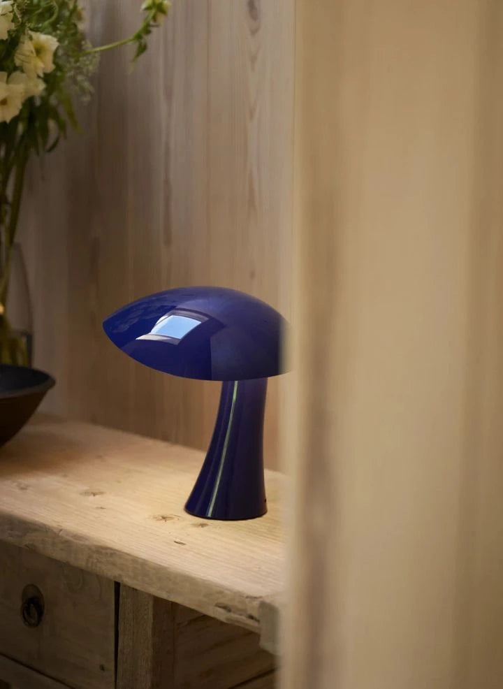 Louis Poulsen - Rumee Tragbare Tischlampe, Louis Poulsen | Nachtblau