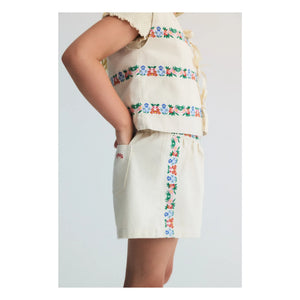 the new society - BCI Baumwolle Malva Blumen Bestickte Shorts | Ecru