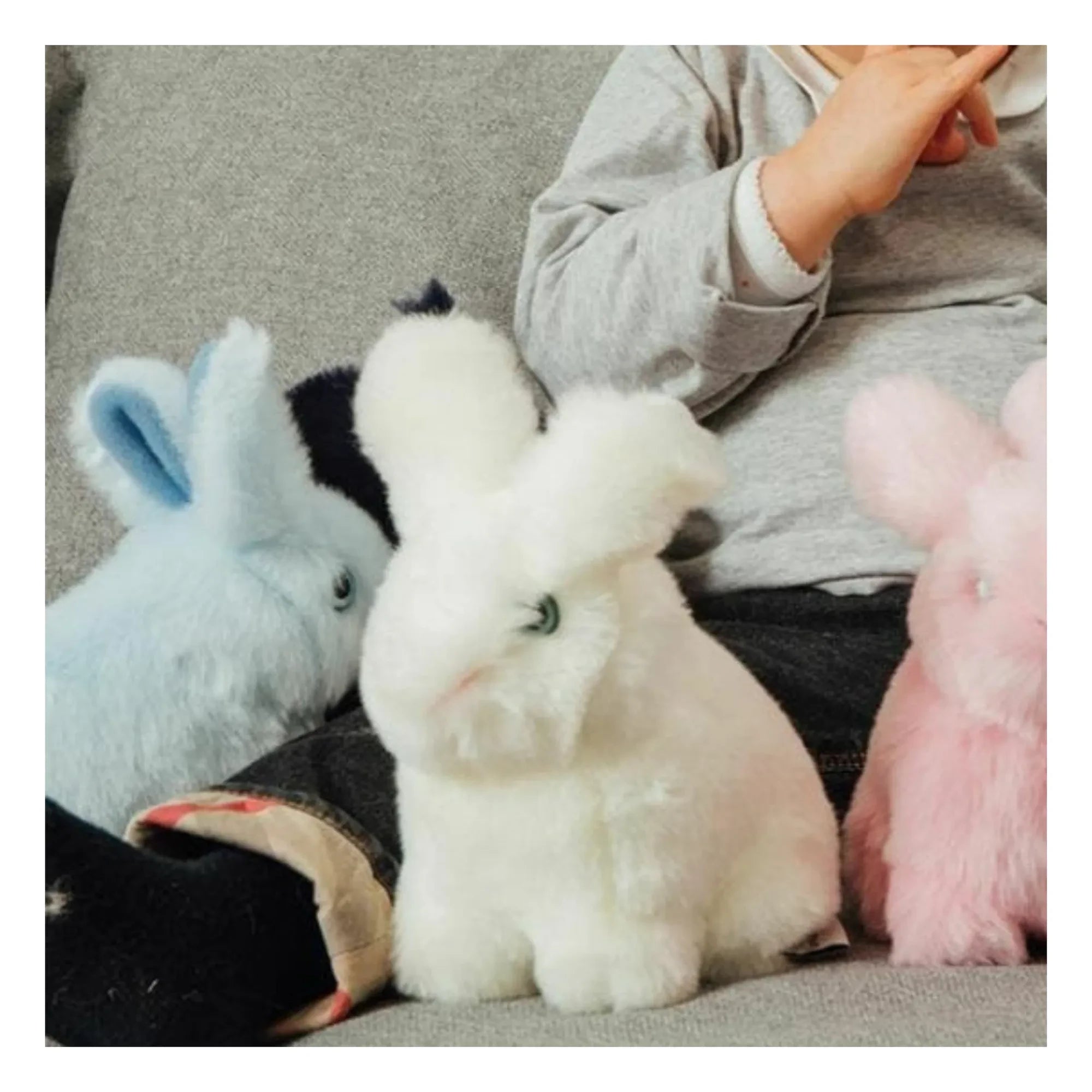 La Pelucherie - Plüschhase Léon 15 cm | Weiß