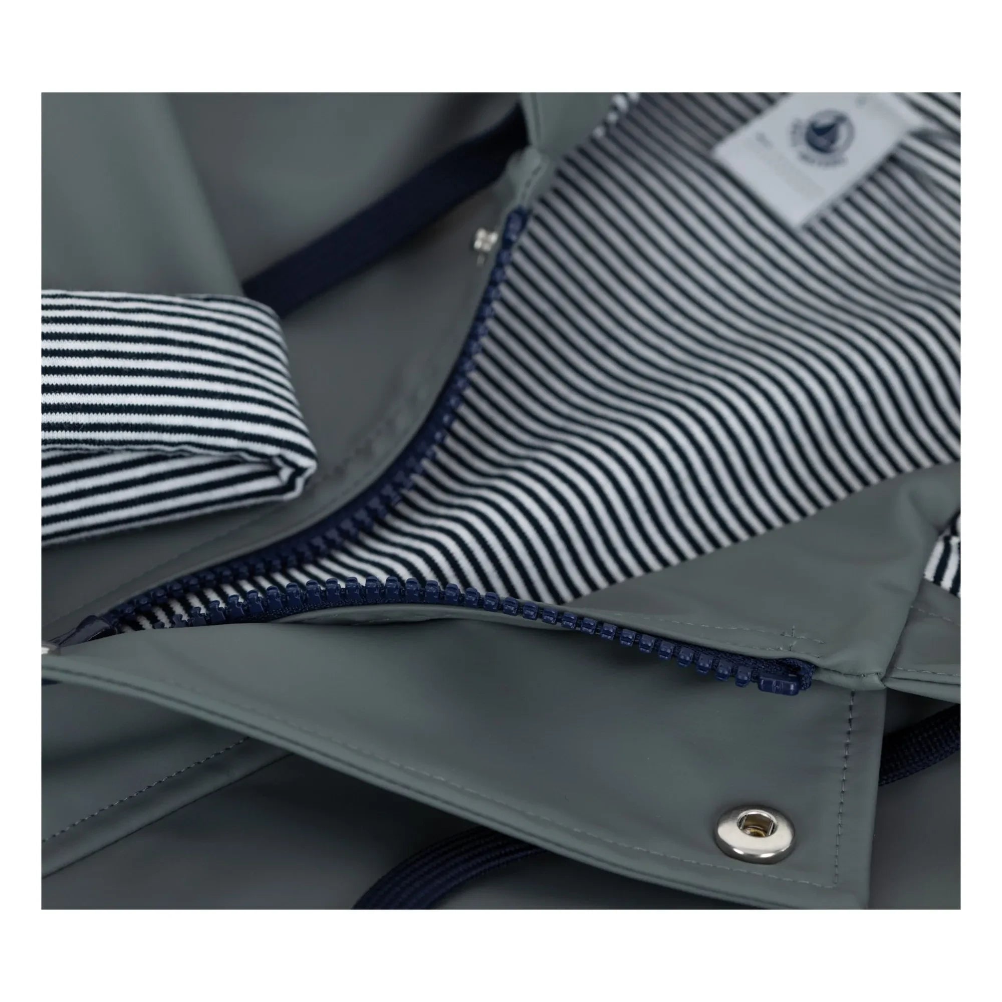 Petit Bateau - Iconischer Regenmantel aus recyceltem Material | Grau-Grün