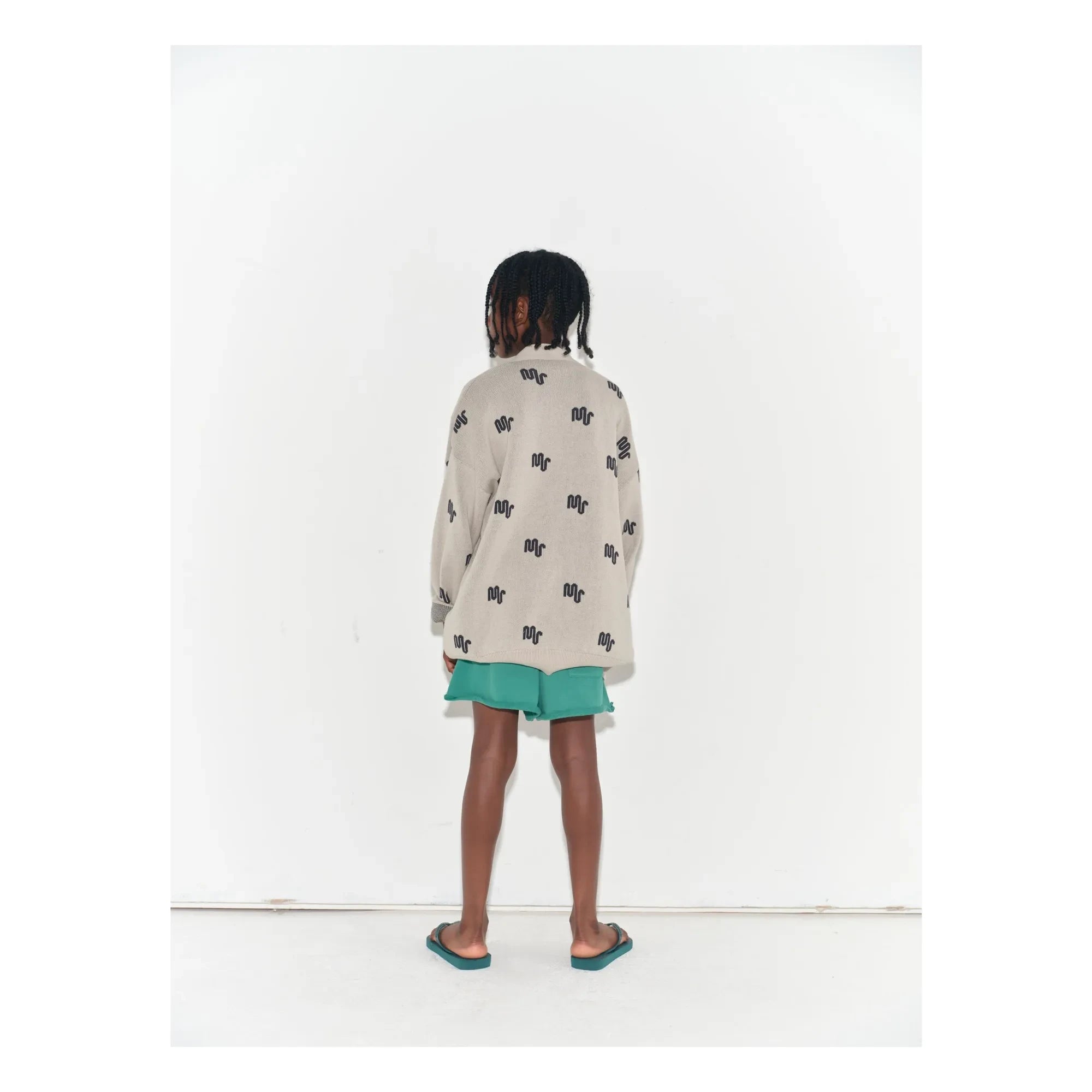 Main Story - Monogramm-Strickjacke aus Bio-Baumwolle | Cremeweiß